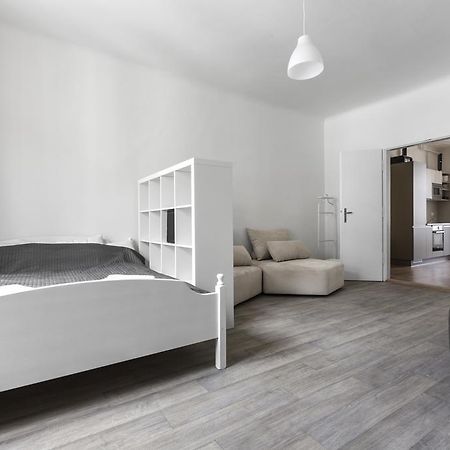 Premier Apartments Old Town Hradebni Прага Екстериор снимка